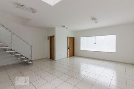 Sala de casa à venda com 3 quartos, 180m² em Vila Ester (zona Norte), São Paulo