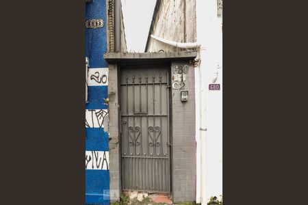 Fachada de casa para alugar com 1 quarto, 50m² em Penha de França, São Paulo