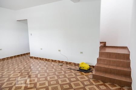 Sala de casa à venda com 4 quartos, 150m² em Itaquera, São Paulo