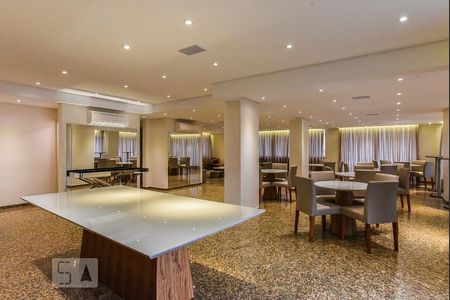 Apartamento à venda com 180m², 4 quartos e 3 vagas Apartamento à venda com 180m², 4 quartos e 3 vagasSalão de Festas