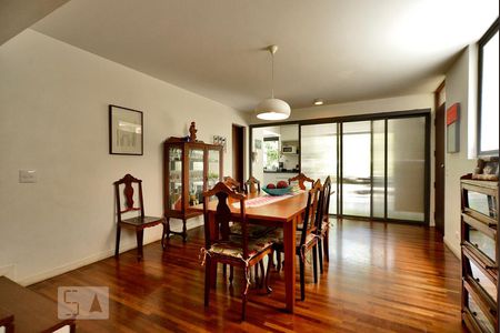 Sala de Jantar de casa à venda com 3 quartos, 250m² em Vila Romana, São Paulo