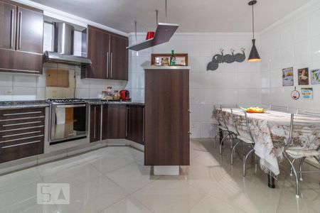 Apartamento à venda com 315m², 3 quartos e 3 vagas Apartamento à venda com 315m², 3 quartos e 3 vagasCozinha