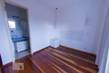 Suite de casa de condomínio para alugar com 3 quartos, 122m² em Vila Madalena, São Paulo