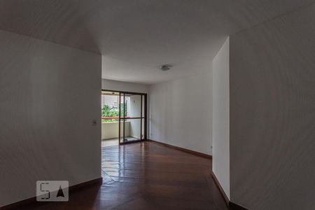 Sala de apartamento para alugar com 3 quartos, 92m² em Jardim Londrina, São Paulo