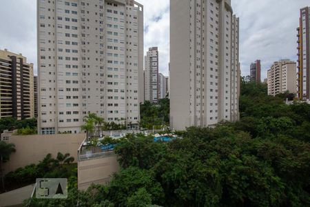 Vista de apartamento para alugar com 3 quartos, 92m² em Jardim Londrina, São Paulo