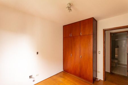 Quarto de apartamento para alugar com 3 quartos, 92m² em Jardim Londrina, São Paulo