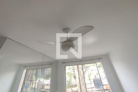 Sala de apartamento para alugar com 2 quartos, 50m² em Pechincha, Rio de Janeiro