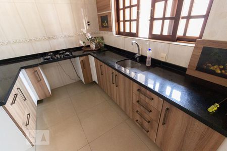 Cozinha Térreo  de casa para alugar com 4 quartos, 265m² em Água Verde, Curitiba