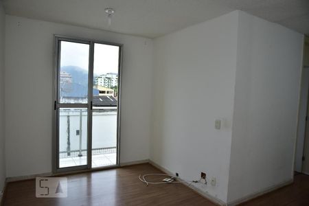 Sala de apartamento à venda com 2 quartos, 55m² em Taquara, Rio de Janeiro