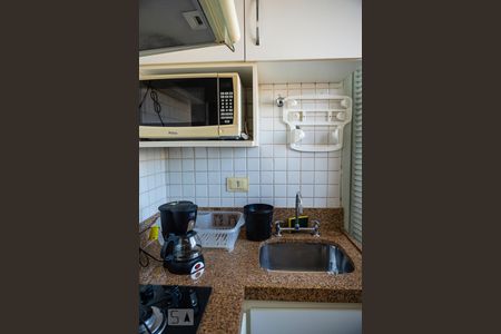 Cozinha de kitnet/studio para alugar com 1 quarto, 12m² em Copacabana, Rio de Janeiro