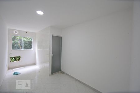 Apartamento à venda com 2 quartos, 100m² em Vargem Grande, Rio de Janeiro