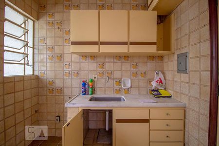 Cozinha de apartamento para alugar com 3 quartos, 100m² em Alto Barroca, Belo Horizonte