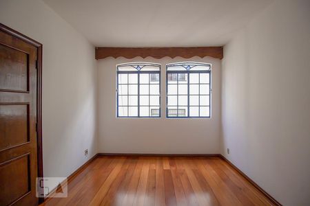 Sala de apartamento para alugar com 3 quartos, 100m² em Alto Barroca, Belo Horizonte