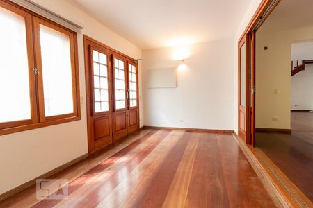 Sala de casa para alugar com 5 quartos, 180m² em Butantã, São Paulo