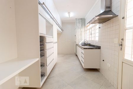 Cozinha de casa para alugar com 5 quartos, 180m² em Butantã, São Paulo