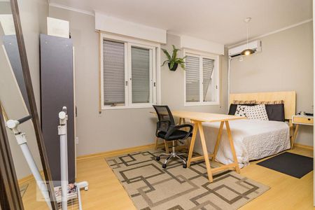 Sala/Quarto de kitnet/studio para alugar com 1 quarto, 48m² em Cidade Baixa, Porto Alegre