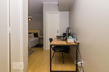 Hall de Entrada de kitnet/studio para alugar com 1 quarto, 48m² em Cidade Baixa, Porto Alegre