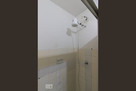 Banheiro de kitnet/studio à venda com 1 quarto, 33m² em Vila Lídia, Campinas
