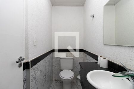 Lavabo de casa à venda com 3 quartos, 150m² em Vila Gustavo, São Paulo