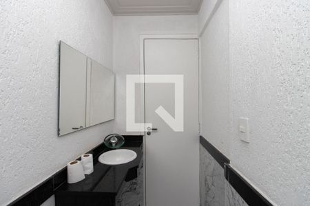 Lavabo de casa à venda com 3 quartos, 150m² em Vila Gustavo, São Paulo