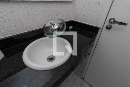 Detalhe do Lavabo de casa à venda com 3 quartos, 150m² em Vila Gustavo, São Paulo