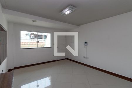 Sala de casa à venda com 3 quartos, 150m² em Vila Gustavo, São Paulo