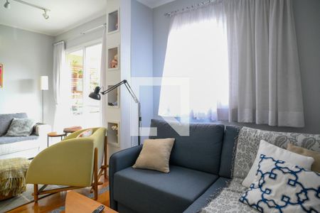 Sala de TV de apartamento para alugar com 2 quartos, 92m² em Aclimação, São Paulo