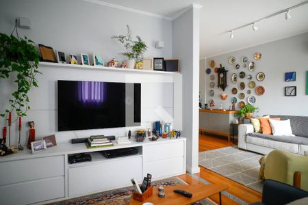 Sala de TV de apartamento para alugar com 2 quartos, 92m² em Aclimação, São Paulo