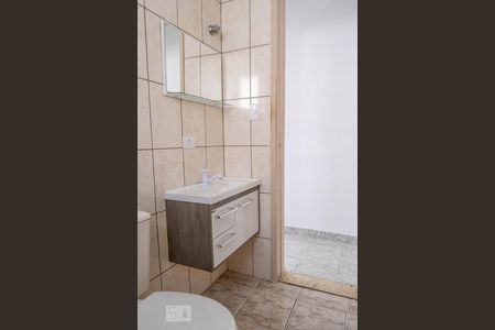 Banheiro de apartamento à venda com 2 quartos, 52m² em Lauzane Paulista, São Paulo