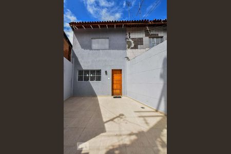 Garagem de casa à venda com 2 quartos, 125m² em Socorro, São Paulo