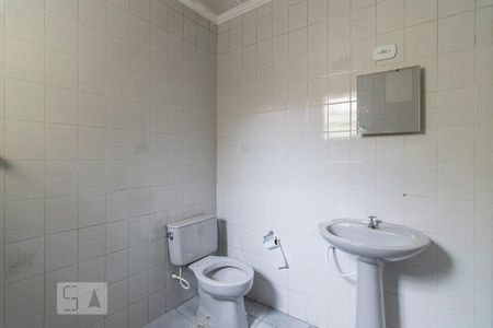 Banheiro da Suite de casa à venda com 2 quartos, 120m² em Vila Linda, Santo André