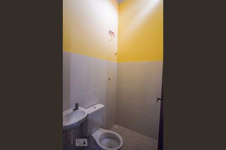 Banheiro de casa para alugar com 1 quarto, 31m² em Olímpico, São Caetano do Sul