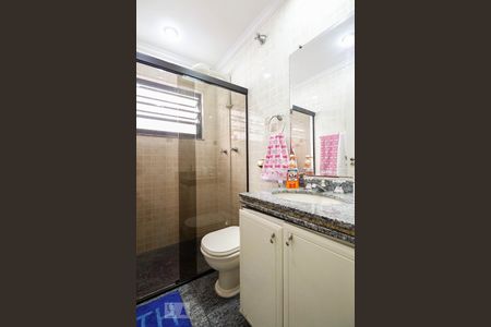 Banheiro  de casa à venda com 3 quartos, 265m² em Vila Regente Feijó, São Paulo