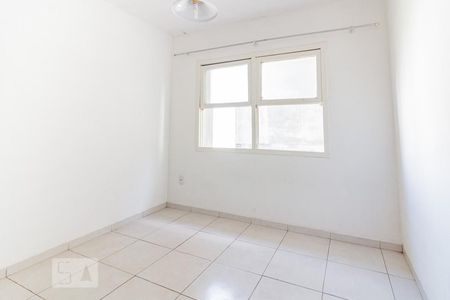 Dormitório de kitnet/studio à venda com 1 quarto, 18m² em Centro Histórico, Porto Alegre