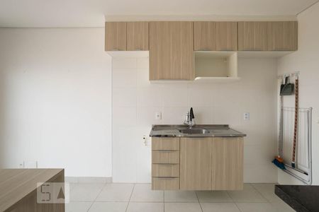 Cozinha de apartamento à venda com 1 quarto, 30m² em Vila Alpina, São Paulo