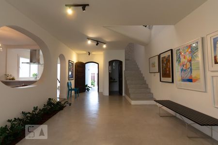 Sala de casa à venda com 3 quartos, 265m² em Vila Tramontano, São Paulo