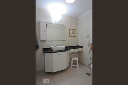 Banheiro de apartamento para alugar com 2 quartos, 146m² em Santana, São Paulo