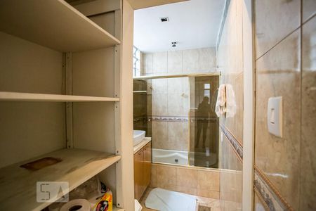 Banheiro suíte de apartamento à venda com 3 quartos, 120m² em Tijuca, Rio de Janeiro