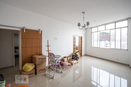 Apartamento à venda com 120m², 3 quartos e 1 vagaSala