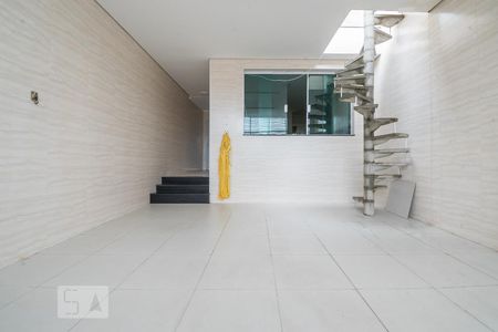 Garagem de casa para alugar com 3 quartos, 163m² em Jardim Oriental, São Paulo