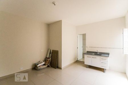 Quarto de kitnet/studio para alugar com 1 quarto, 30m² em Vila Antonieta, São Paulo