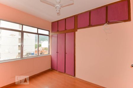 Quarto 1 de apartamento para alugar com 2 quartos, 77m² em Maracanã, Rio de Janeiro