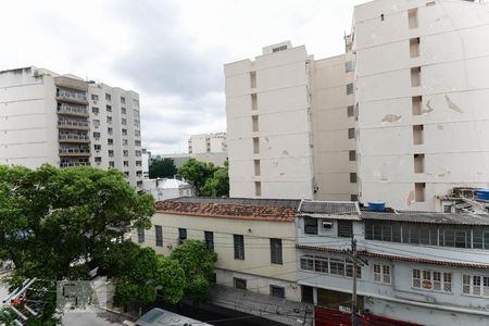 Vista Quarto 1 de apartamento para alugar com 2 quartos, 77m² em Maracanã, Rio de Janeiro