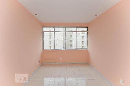 Sala de apartamento para alugar com 2 quartos, 77m² em Maracanã, Rio de Janeiro