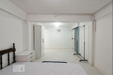 Quarto de casa para alugar com 1 quarto, 40m² em Jardim Atlântico, Florianópolis