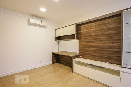 Sala de apartamento para alugar com 1 quarto, 50m² em Cambuí, Campinas