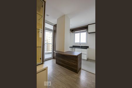 Cozinha de apartamento para alugar com 1 quarto, 50m² em Cambuí, Campinas