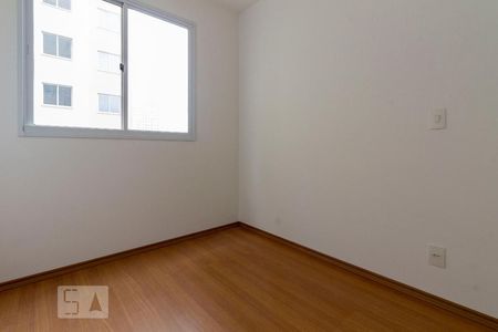 Quarto 2 de apartamento para alugar com 2 quartos, 41m² em Itaquera, São Paulo