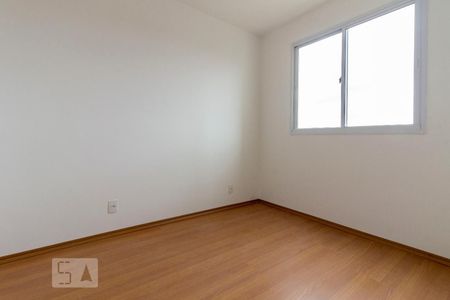 Quarto 1 de apartamento para alugar com 2 quartos, 41m² em Itaquera, São Paulo