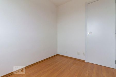 Quarto 2 de apartamento para alugar com 2 quartos, 41m² em Itaquera, São Paulo